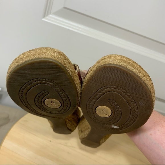 Clarks L'Artisan Brown Leather Espadrille Sandals <comfort Slip On Shoes Sz 8 - Picture 9 of 16